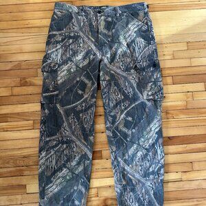 Cabela's Mossy Oak camouflage pants